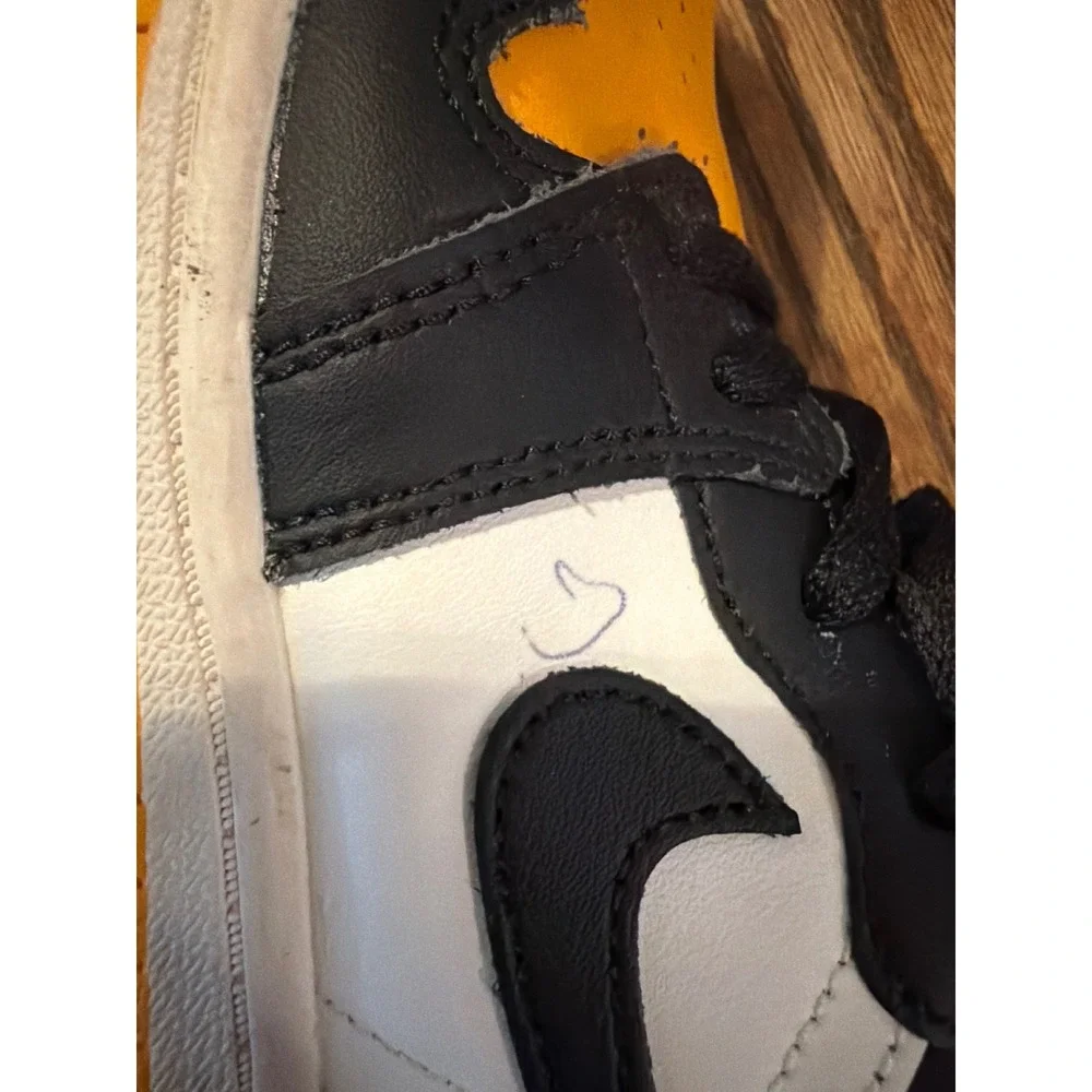 Nike Air Jordan 1 Mid Taxi Toddler Shoes Yellow Black White AQ2665-711 Size 10C